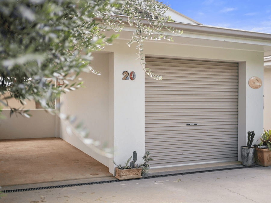 2/20 Clarence Crescent, COFFS HARBOUR, NSW 2450
