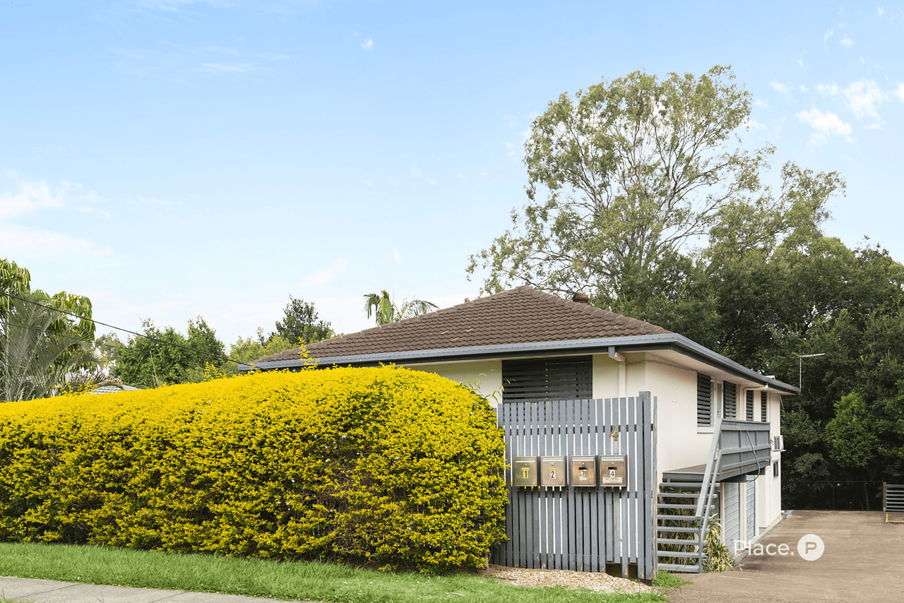 4/4 Roseglen Street, Greenslopes, QLD 4120