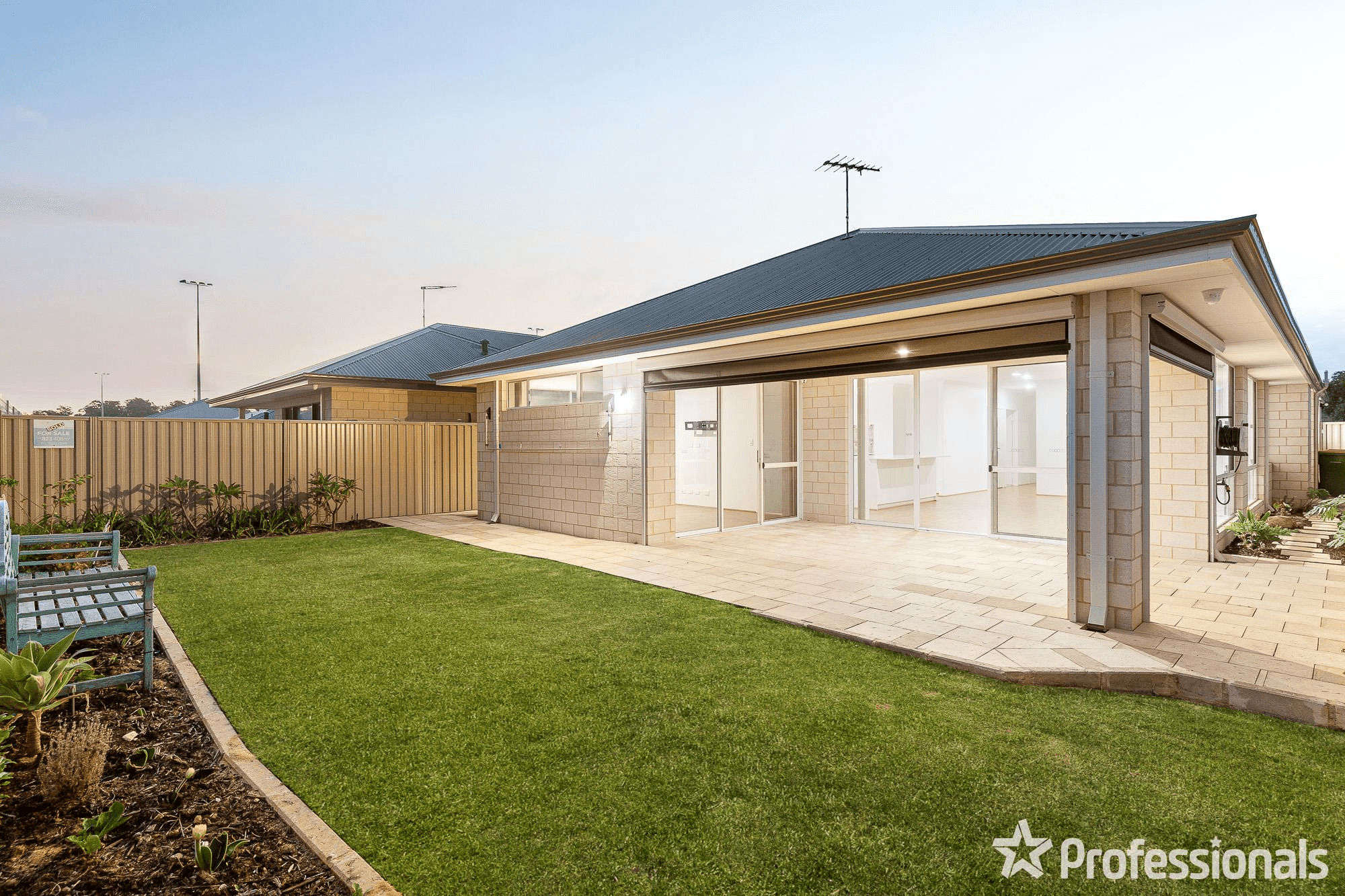 8 Chelsea Way, BALDIVIS, WA 6171