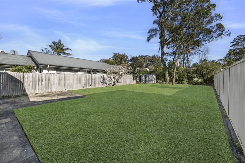 33 Kuburra Road, Erina, NSW 2250