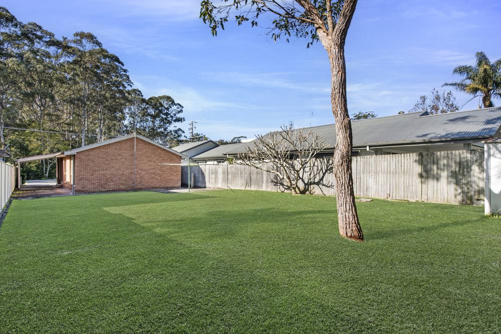 33 Kuburra Road, Erina, NSW 2250
