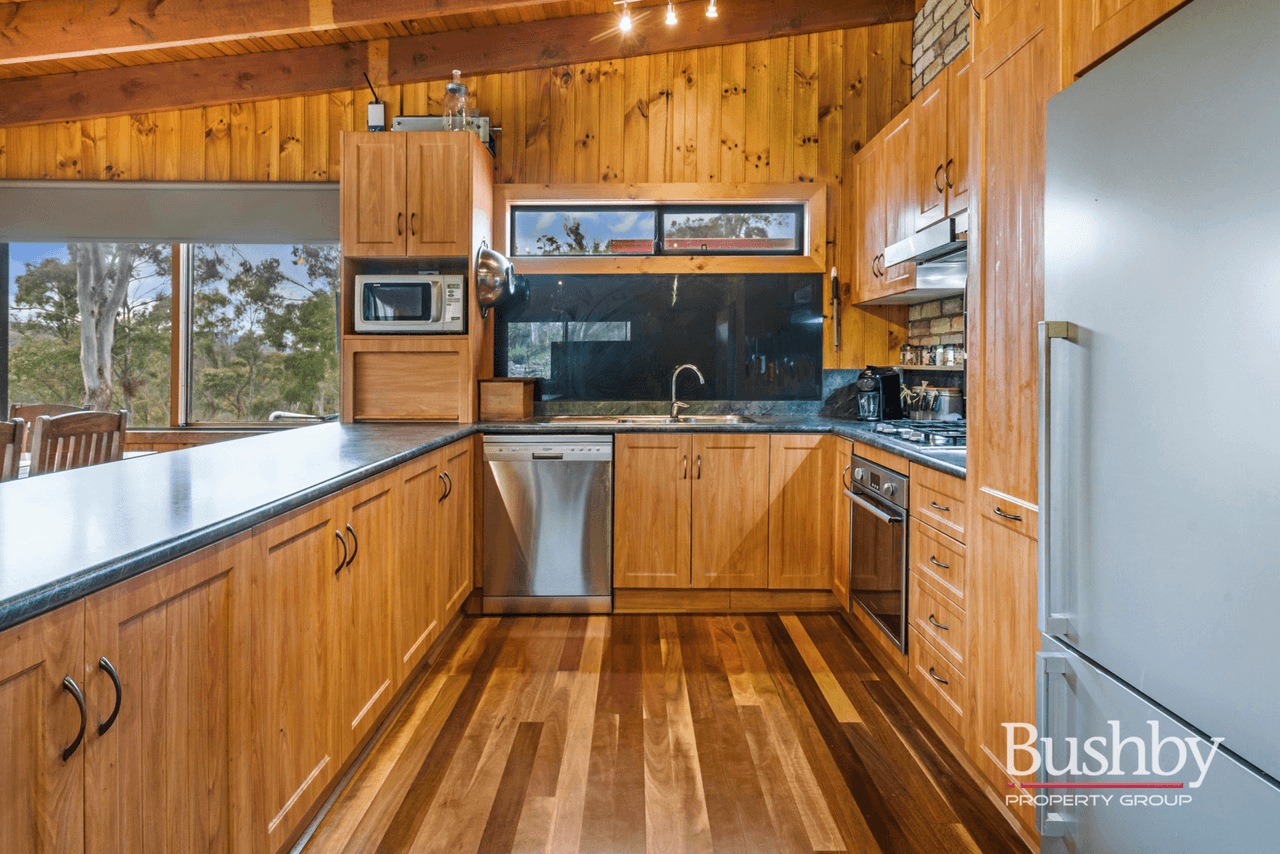 40104 Tasman Highway, NUNAMARA, TAS 7259