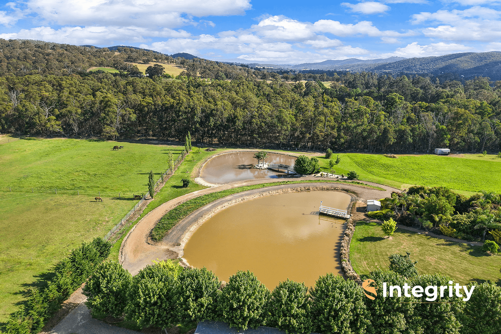 22 Adams Lane, Steels Creek, VIC 3775