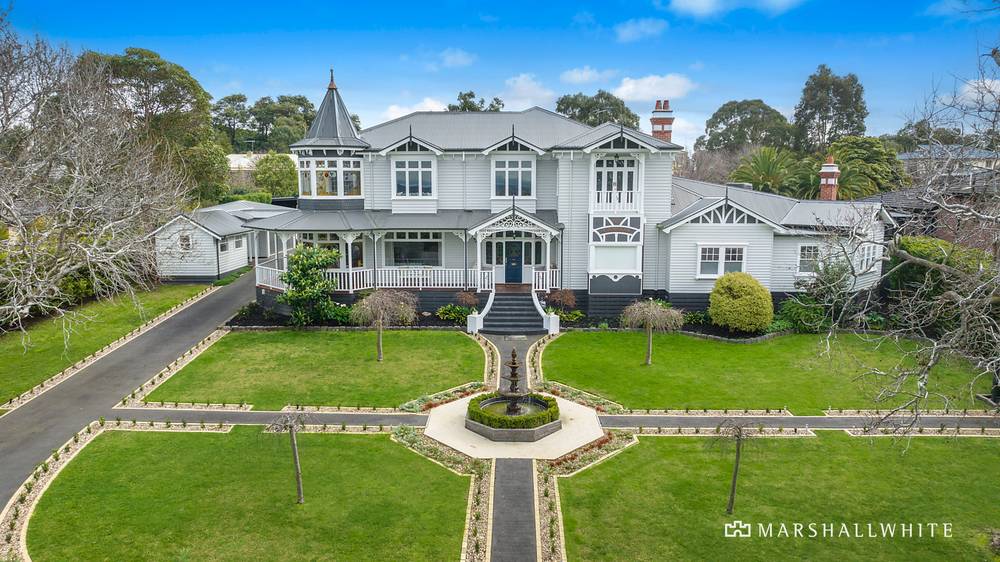 13 Barriedale Grove, Frankston South, VIC 3199