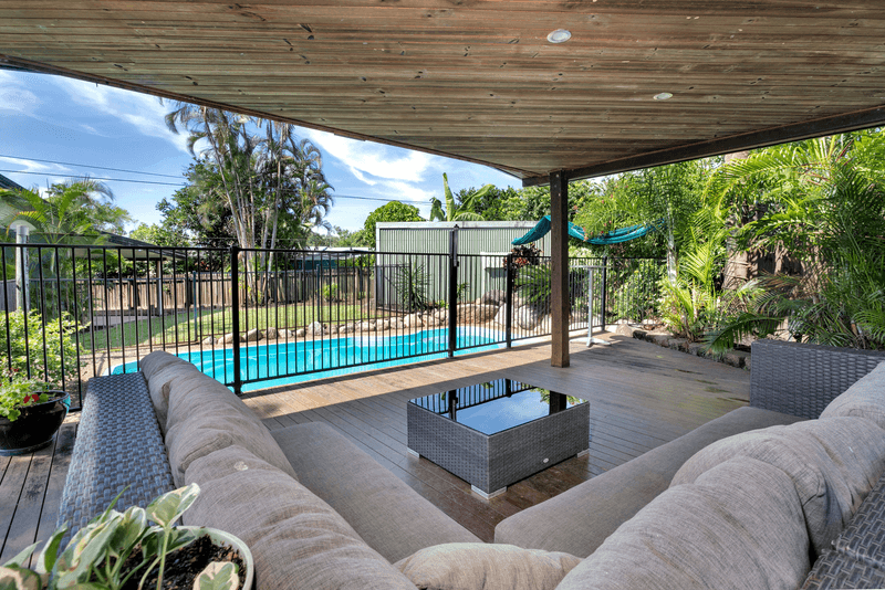 7 Mermaid Close, BENTLEY PARK, QLD 4869