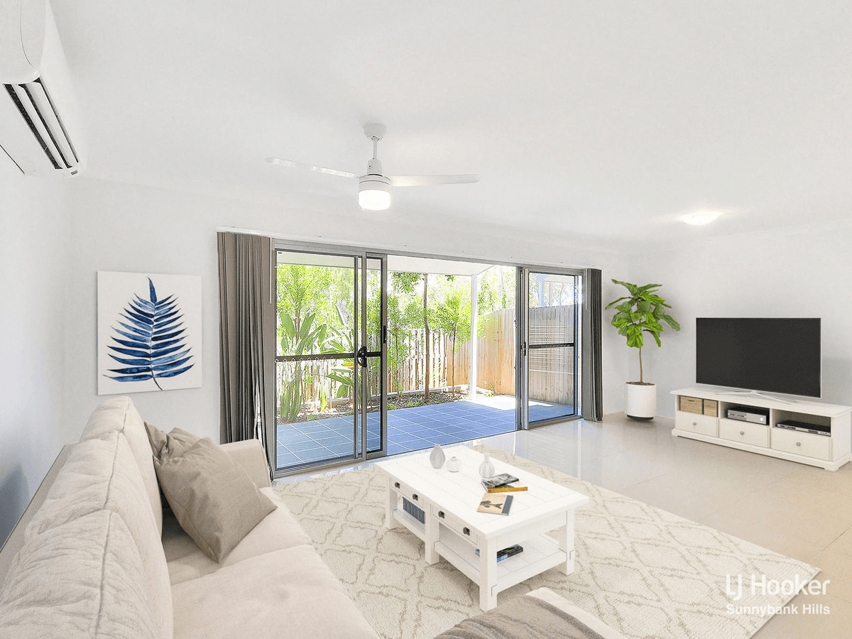 2/8 Norfolk Street, PARKINSON, QLD 4115