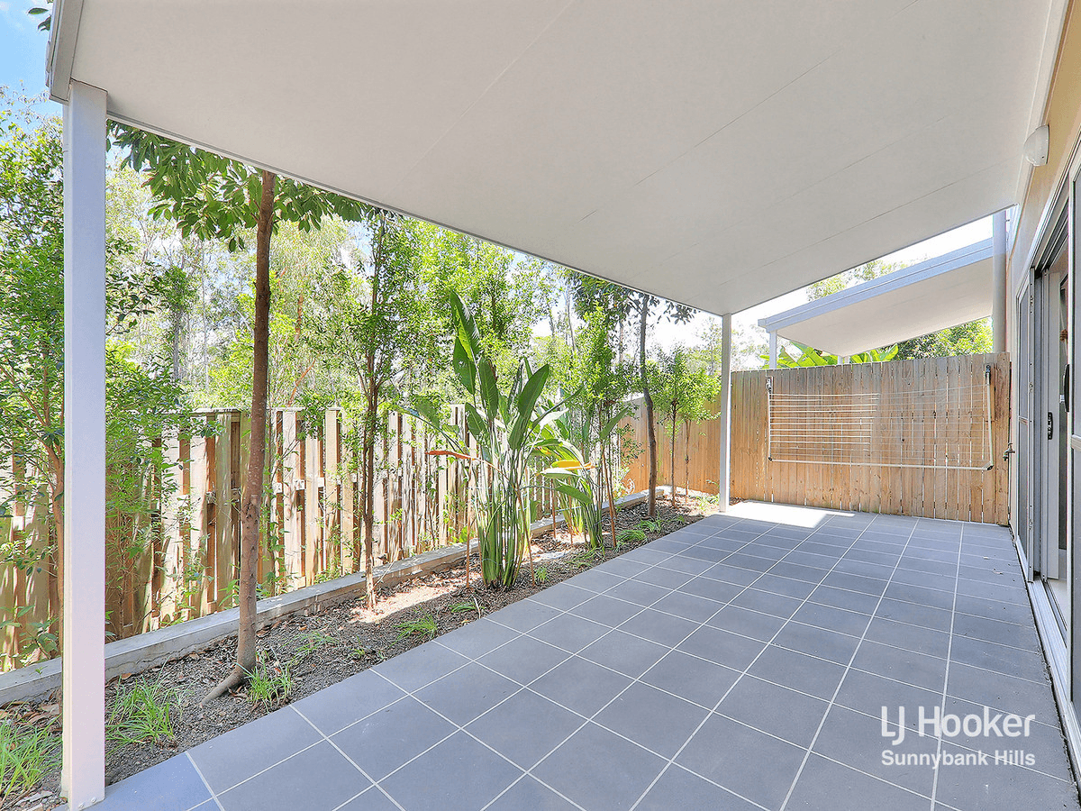 2/8 Norfolk Street, PARKINSON, QLD 4115