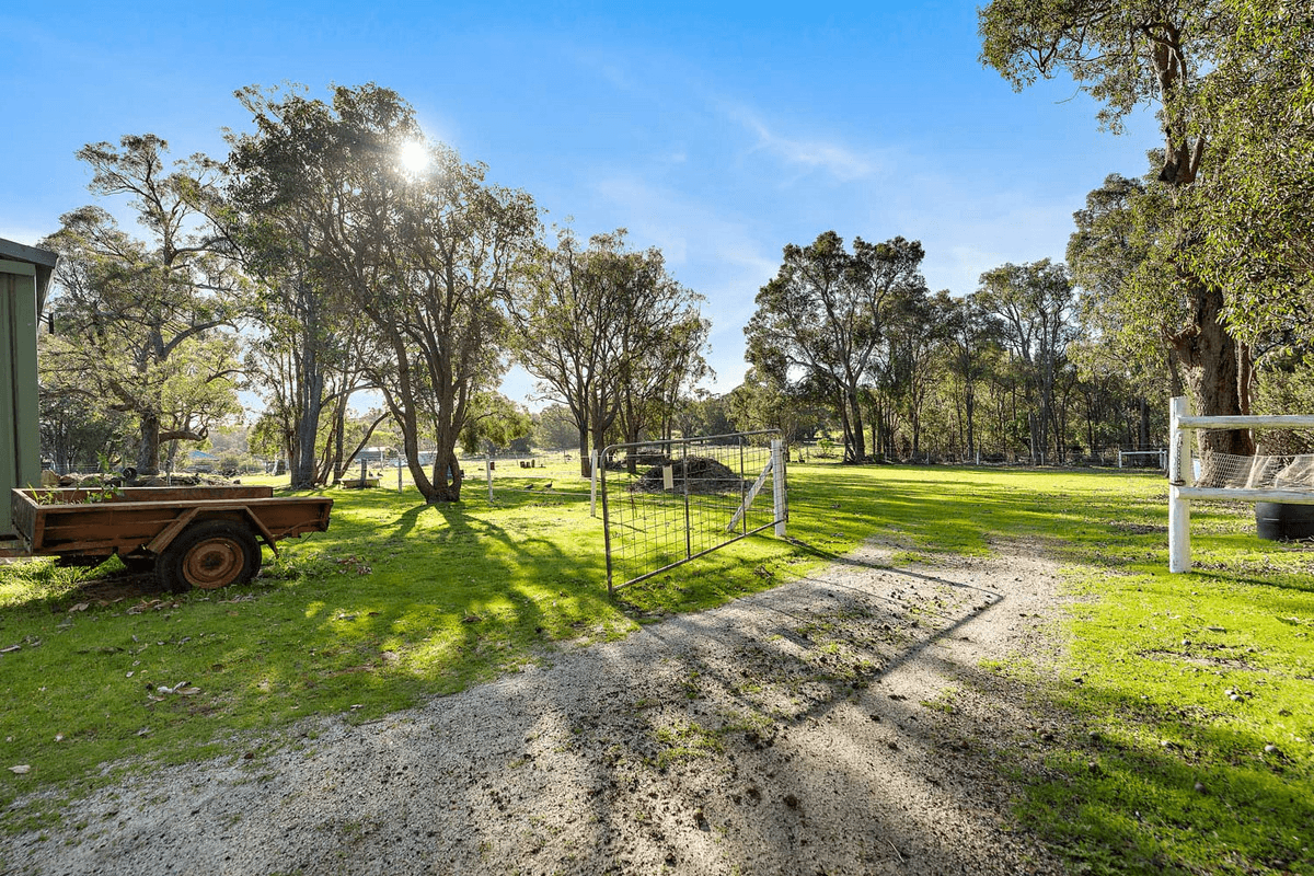 284 Churchman Brook Road, BEDFORDALE, WA 6112