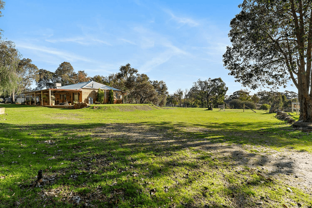 284 Churchman Brook Road, BEDFORDALE, WA 6112