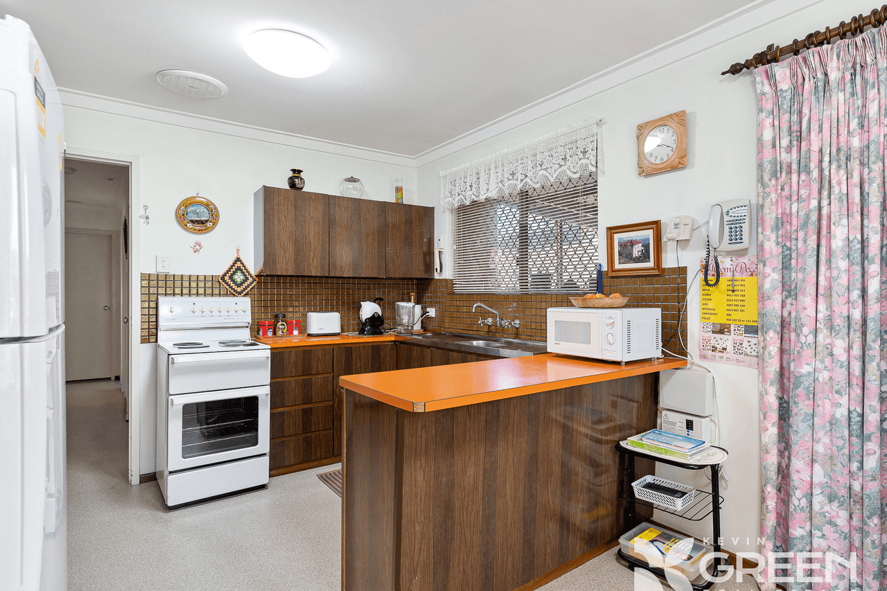 9 Luckhurst Drive, Mandurah, WA 6210