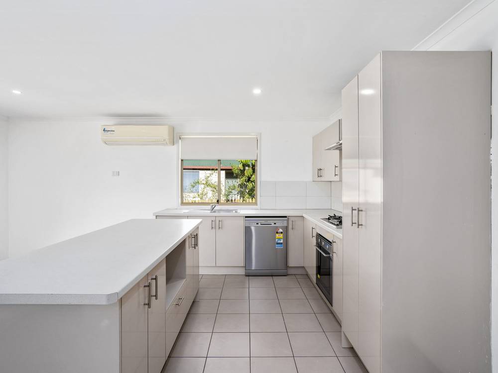 15 Padauk Drive, NERANG, QLD 4211