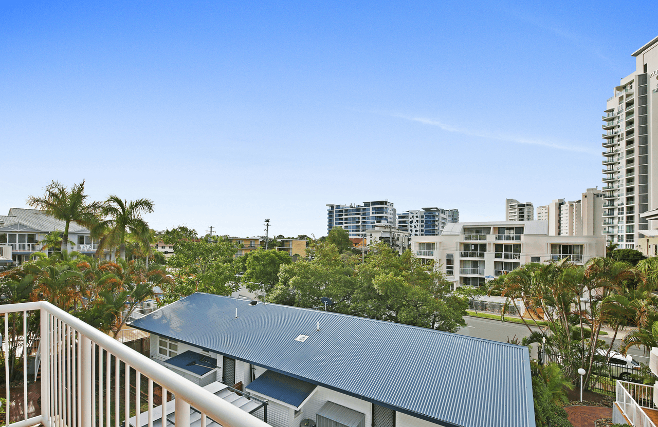 38/12 Whiting Street, LABRADOR, QLD 4215