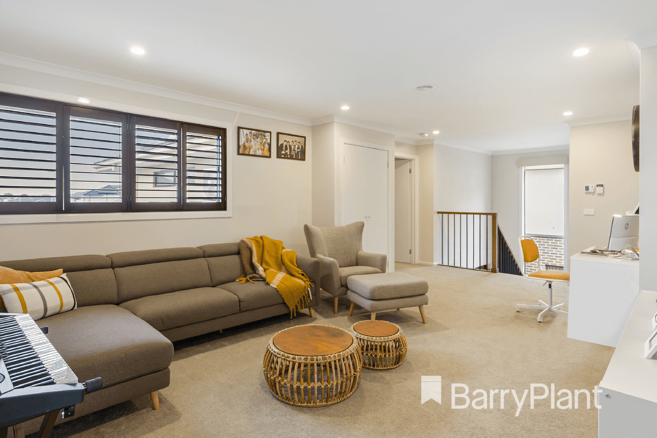 34 Rondo Drive, Manor Lakes, VIC 3024