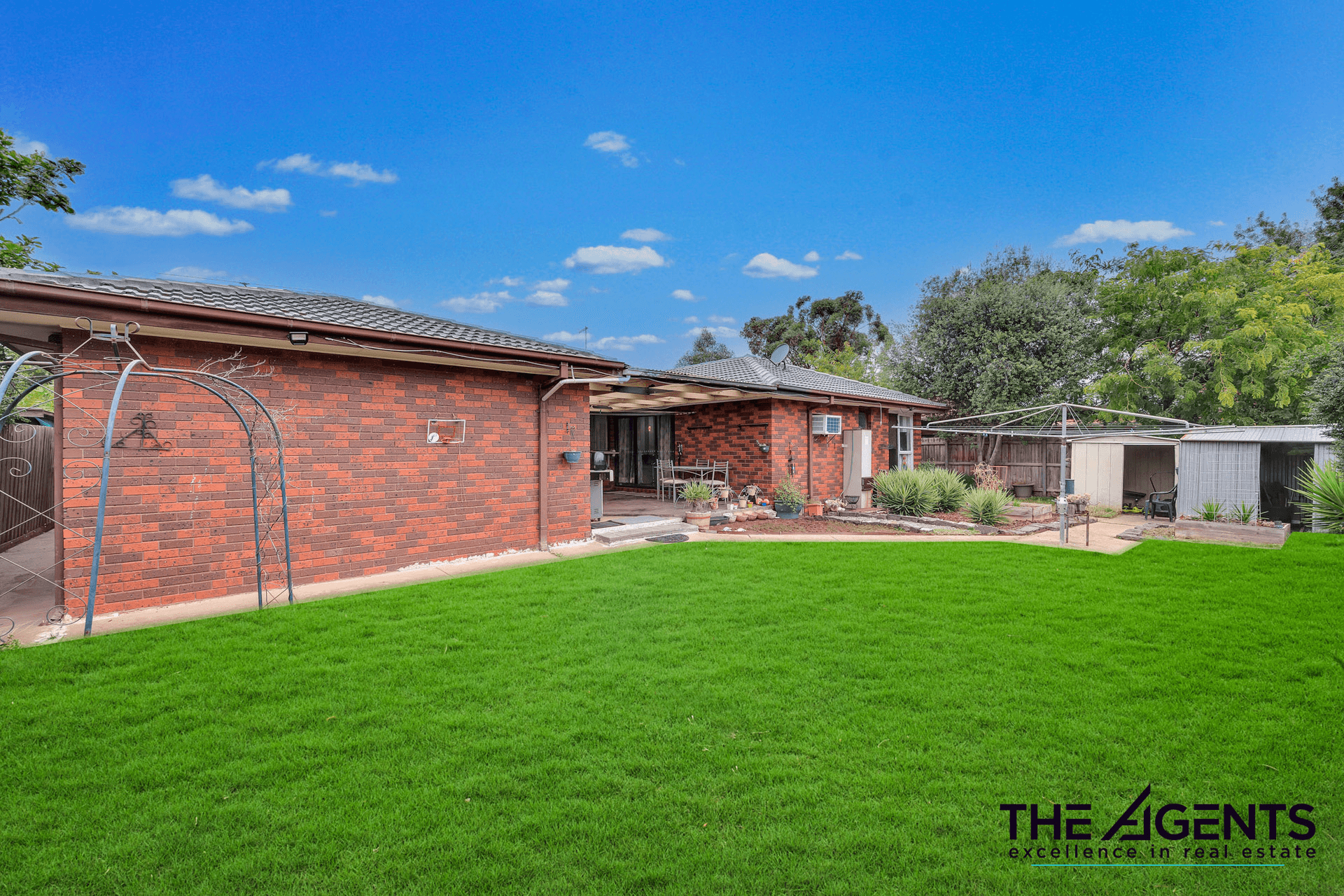 29 Dumbarton Circuit, Melton West, VIC 3337