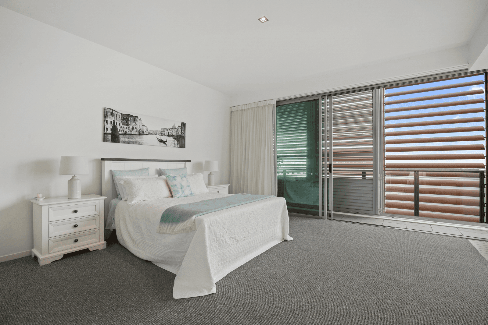 26902/2 Ephraim Island, PARADISE POINT, QLD 4216