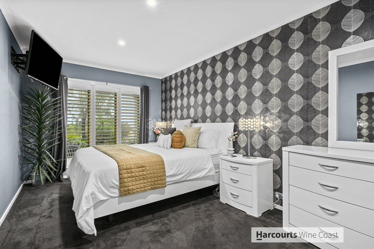 15 Parkview Circuit, SEAFORD RISE, SA 5169