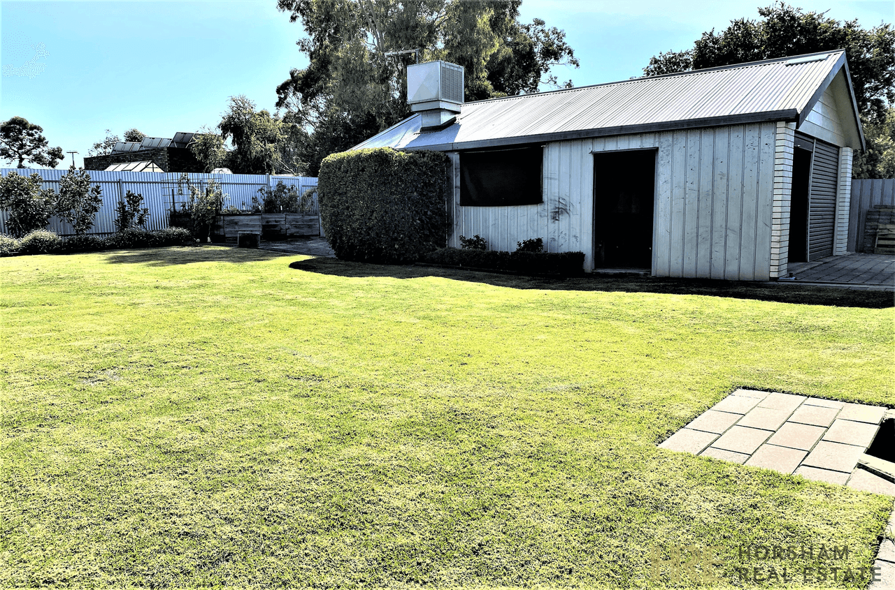 22 Penny Avenue, HORSHAM, VIC 3400