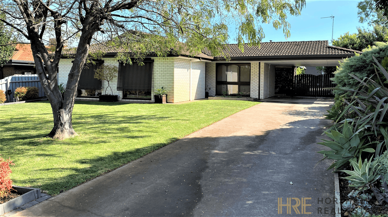 22 Penny Avenue, HORSHAM, VIC 3400