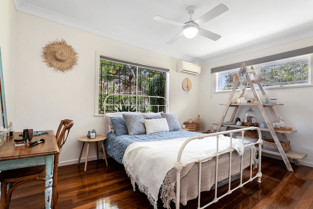 2 Bernarra Street, THE GAP, QLD 4061