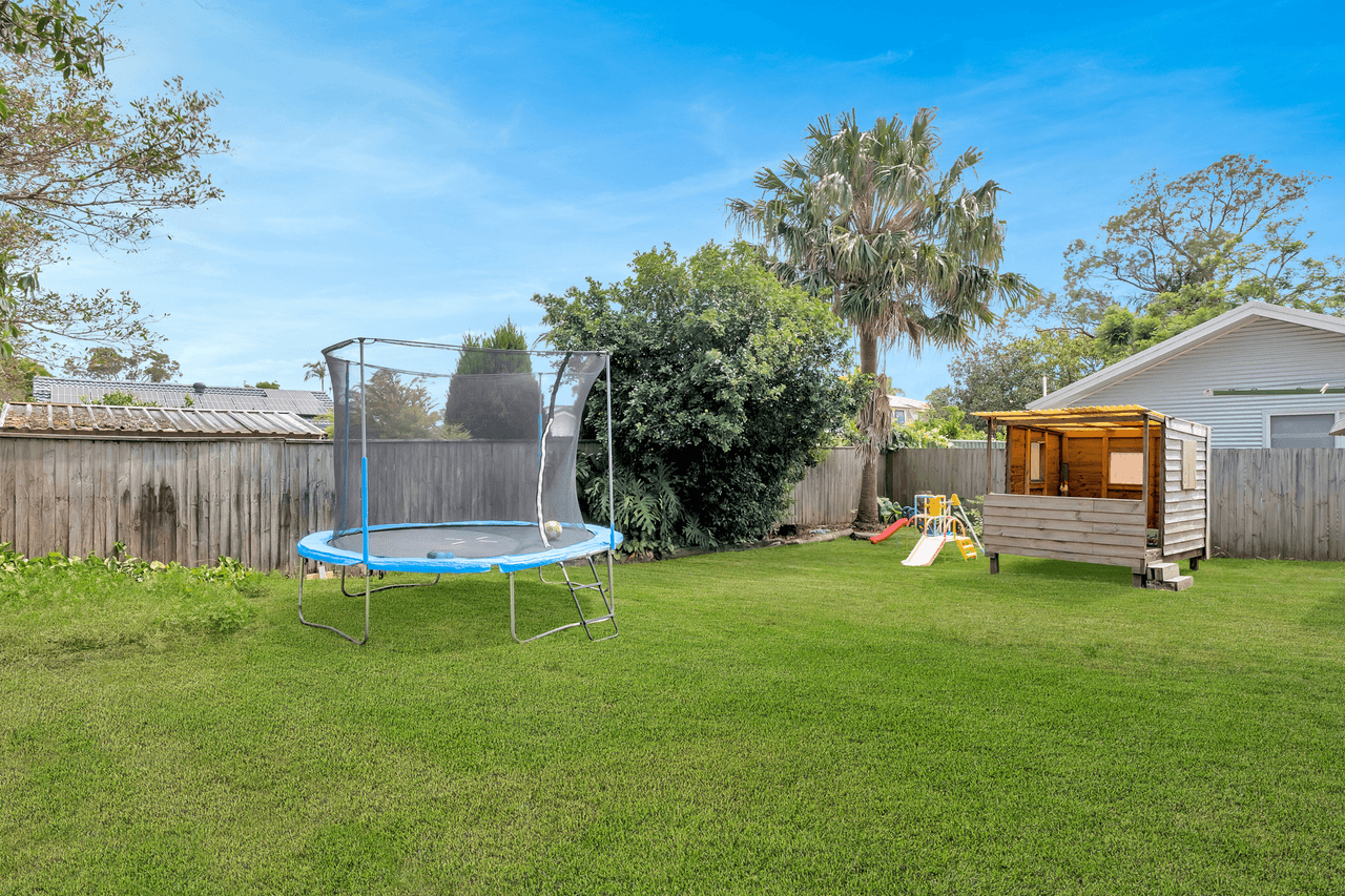 35  Windsor Road, BERKELEY VALE, NSW 2261