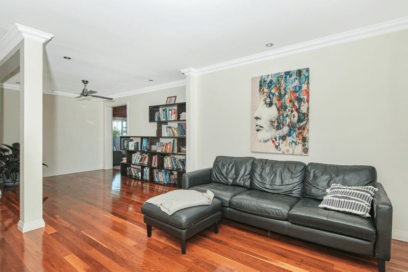 41 Bluejay Street, Burleigh Waters, QLD 4220