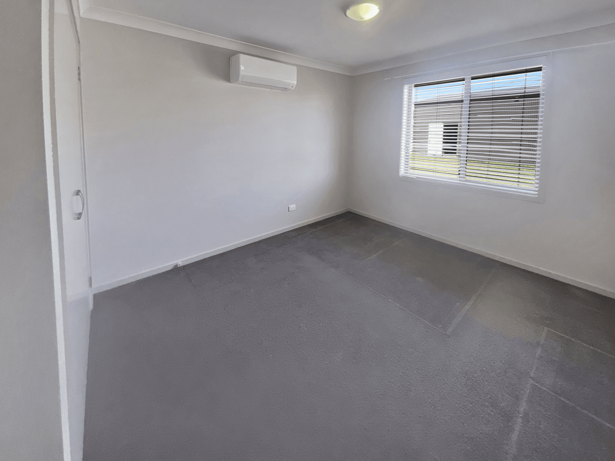 5 Devlin Close, LEETON, NSW 2705