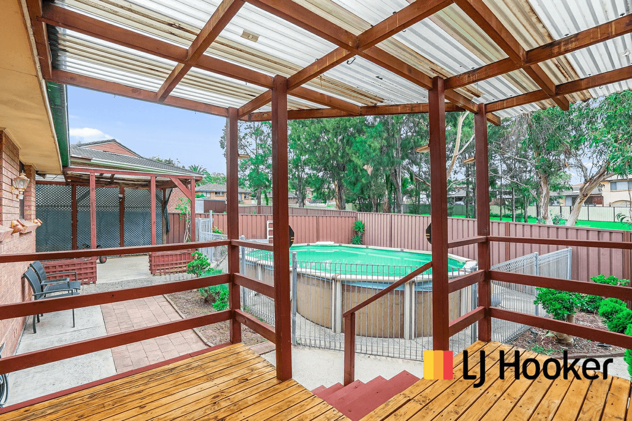 9 Muscat Place, ESCHOL PARK, NSW 2558