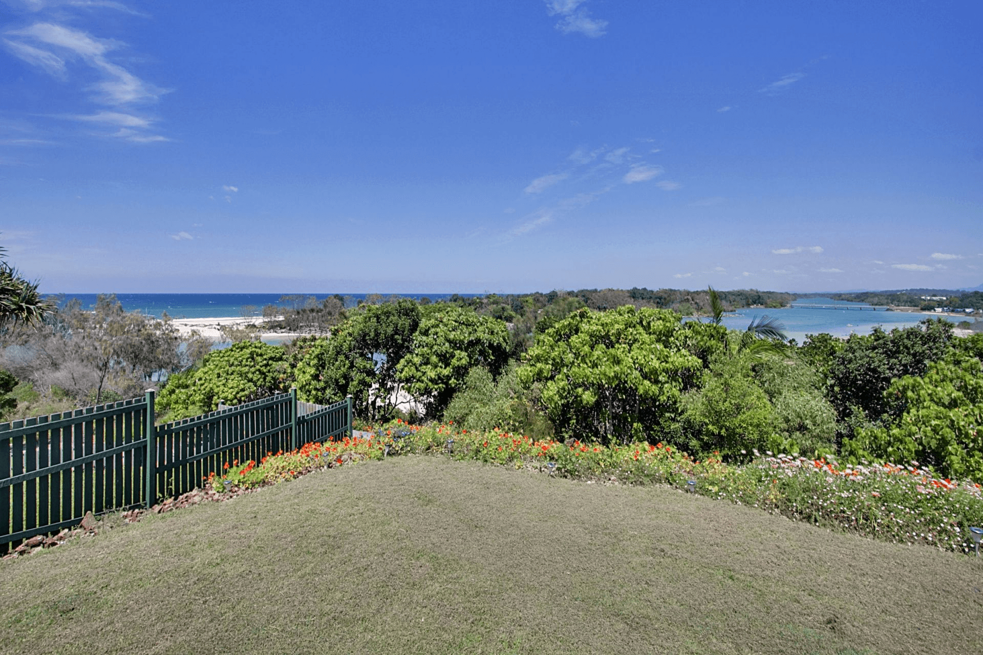 13 Elanora Ave, POTTSVILLE, NSW 2489