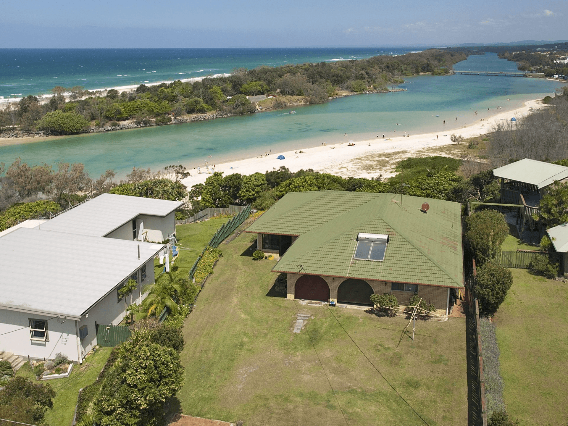 13 Elanora Ave, POTTSVILLE, NSW 2489