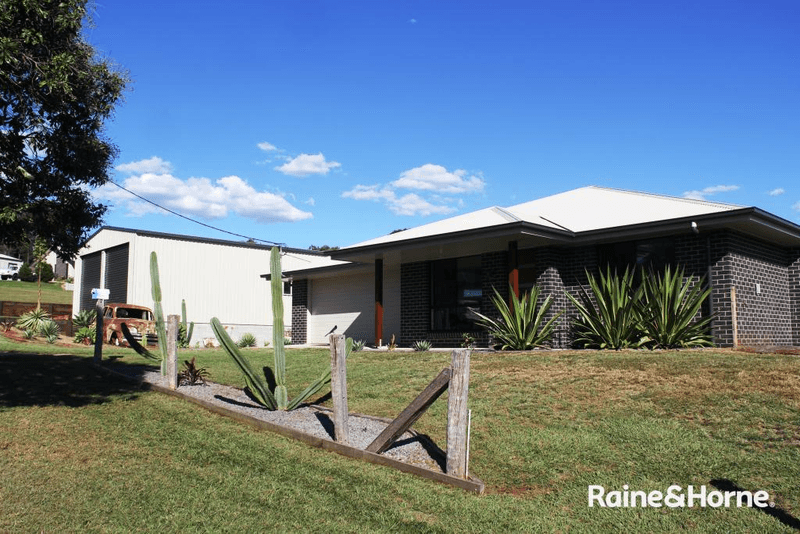 15 MOORE Street, KINGAROY, QLD 4610