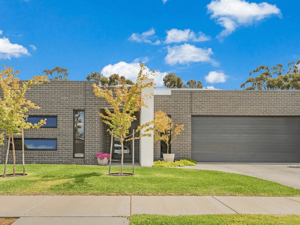 144 Mayflower Drive, MOAMA, NSW 2731