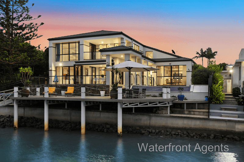 35 Mooloolah Island, Minyama, QLD 4575