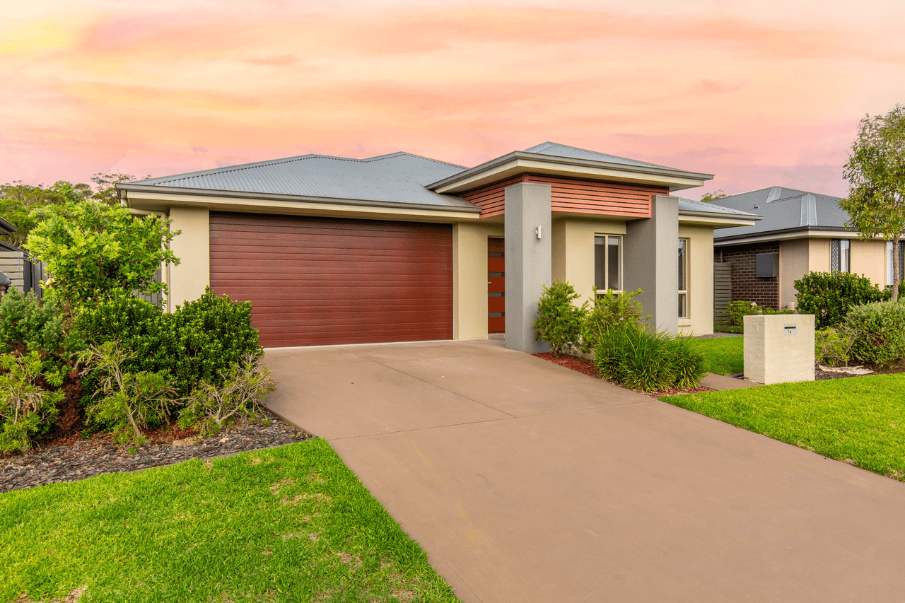 14 Apple Street, FERN BAY, NSW 2295