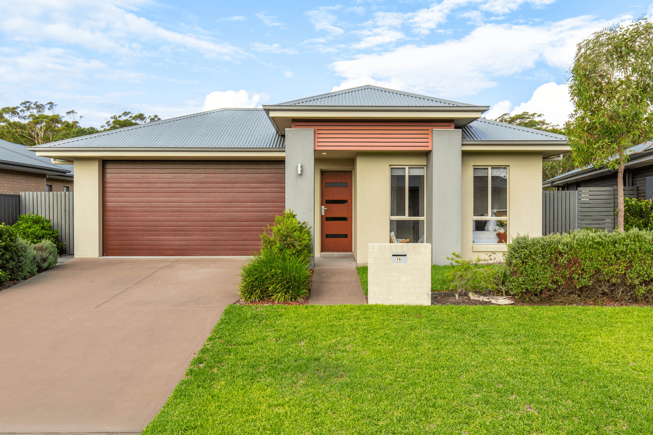 14 Apple Street, FERN BAY, NSW 2295