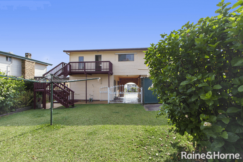 11 Highview Drive, DOLPHIN POINT, NSW 2539