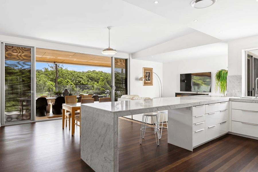 3 Connelly Court, MUDGEERABA, QLD 4213
