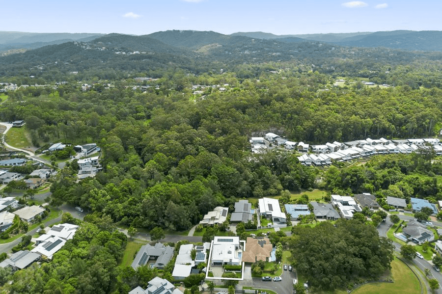 3 Connelly Court, MUDGEERABA, QLD 4213