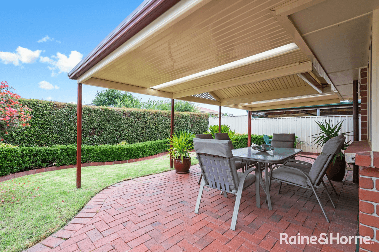 8 Zabica Avenue, WOODCROFT, SA 5162