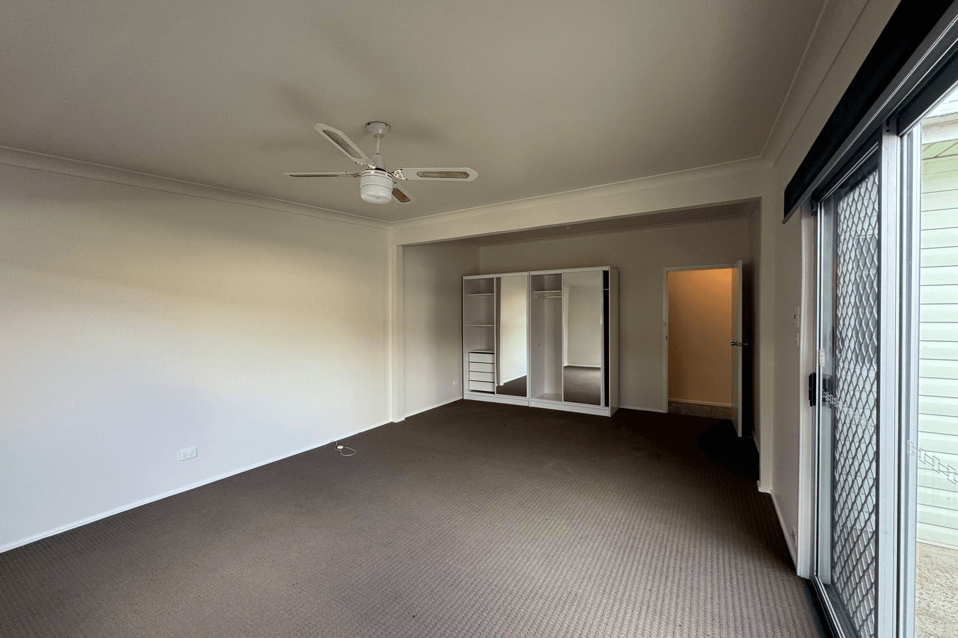 19 Dan Crescent, Colyton, NSW 2760
