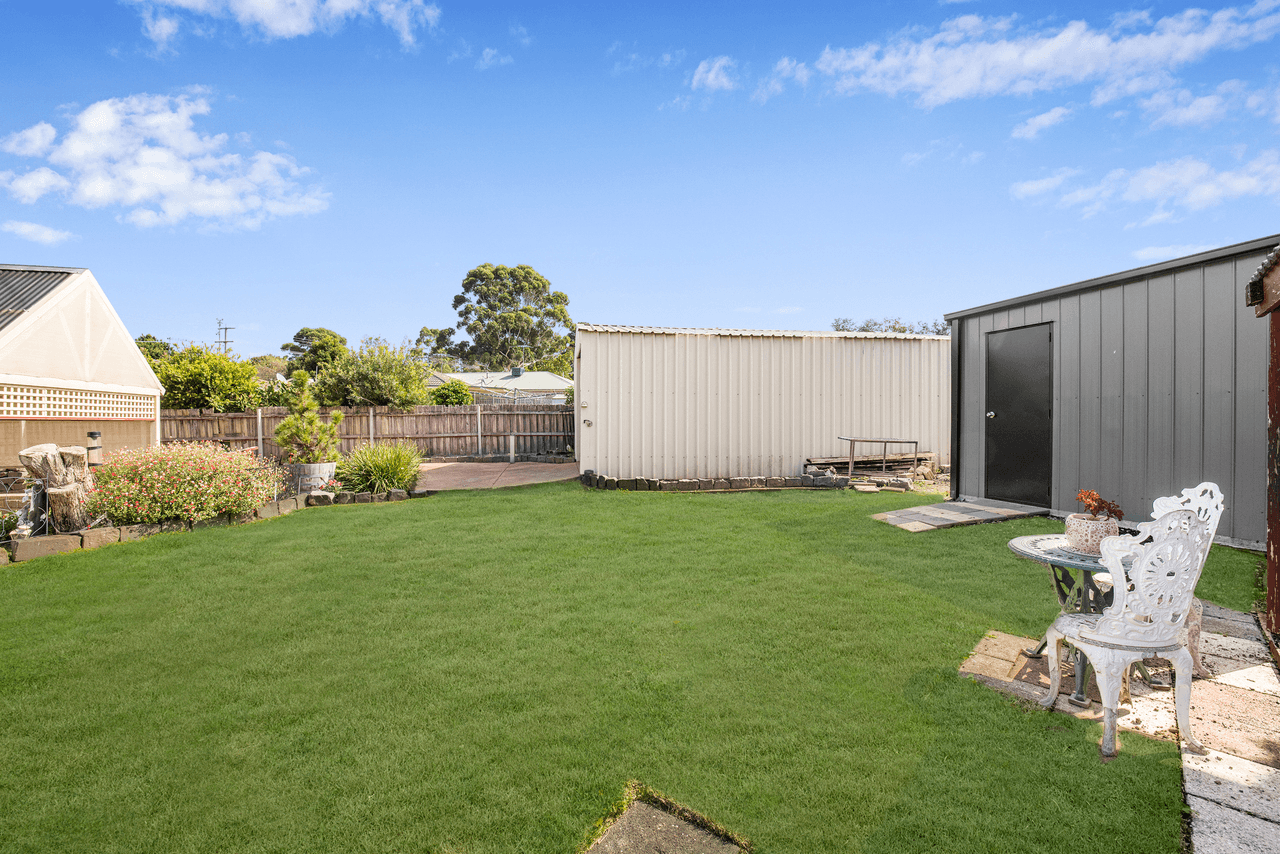 13 Broadhurst Road, PAKENHAM, VIC 3810