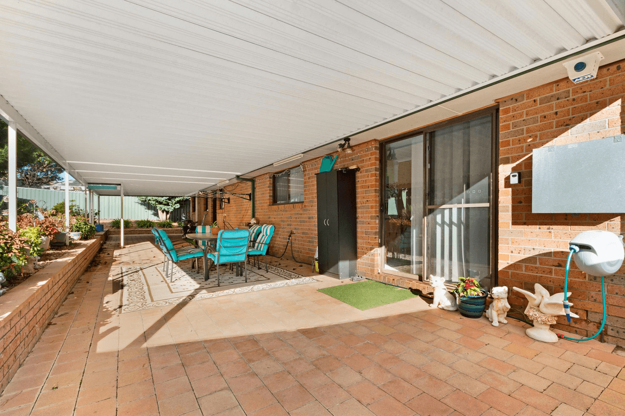 11 Van Raalte Place, CONDER, ACT 2906