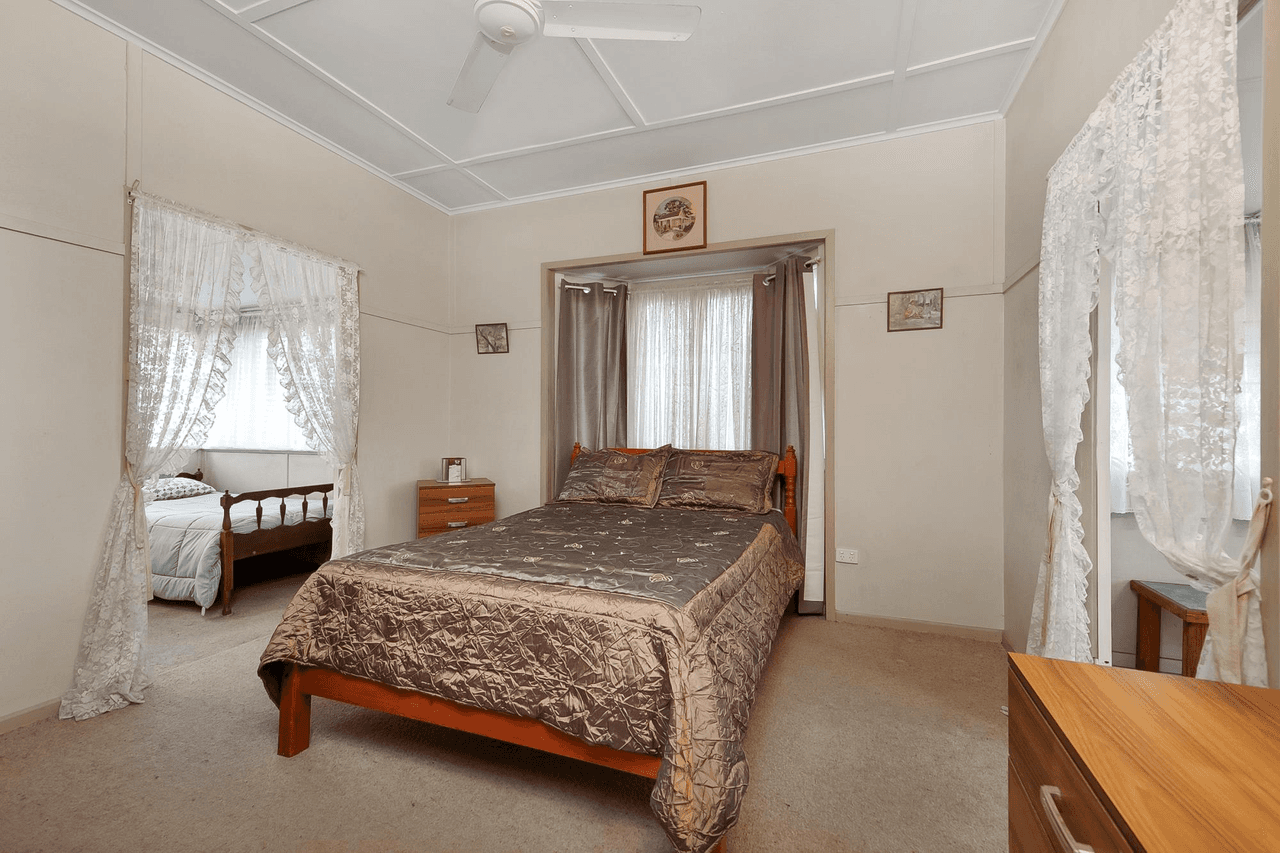 43 Thompson Street, PARK AVENUE, QLD 4701