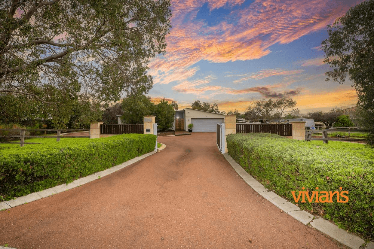 135 Bruns Drive, DARLING DOWNS, WA 6122