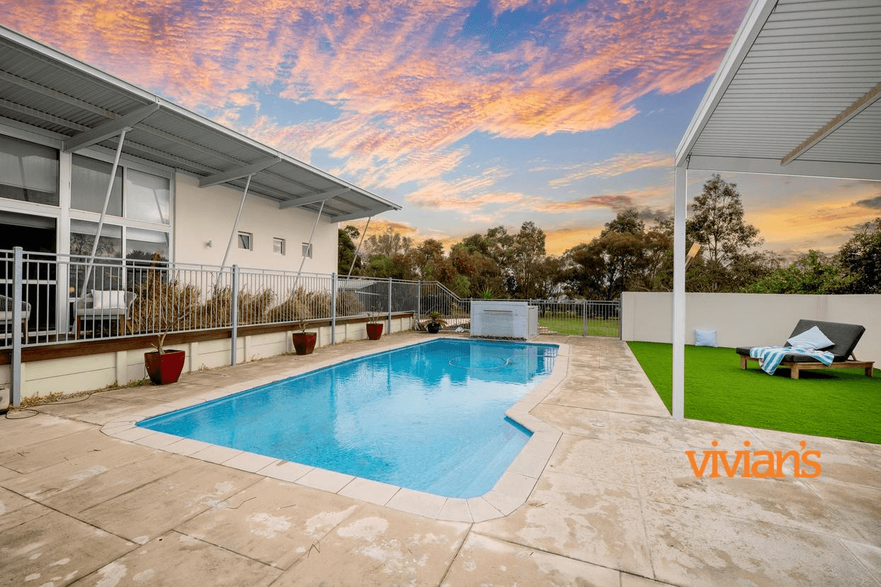 135 Bruns Drive, DARLING DOWNS, WA 6122