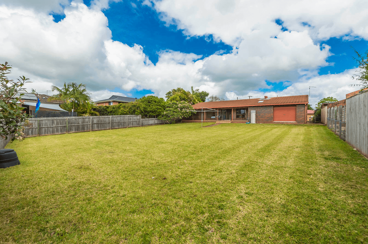 18 Suncrest Avenue, Alstonville, NSW 2477