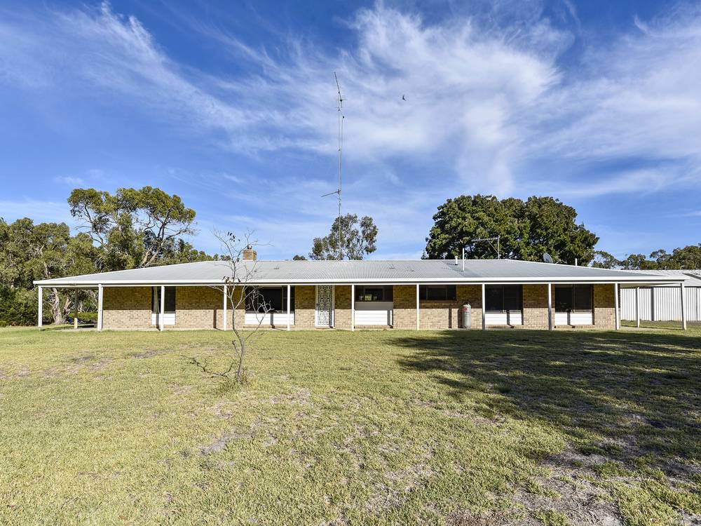 858 Manga Rd, Wattle Range, SA 5280