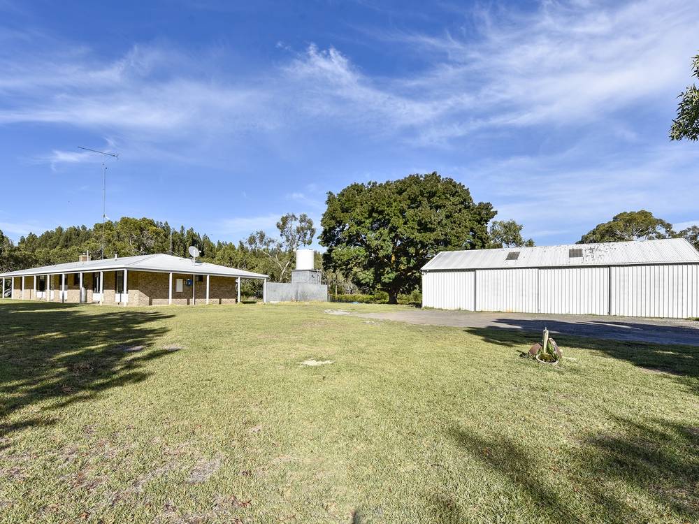 858 Manga Rd, Wattle Range, SA 5280