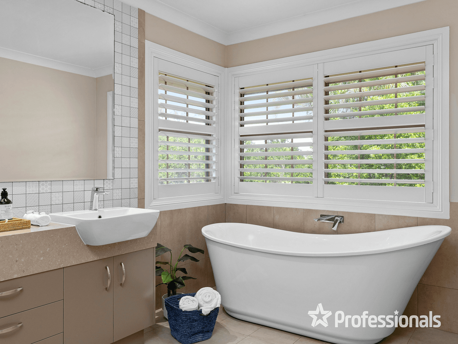 42 The Boulevard, ALBANY CREEK, QLD 4035