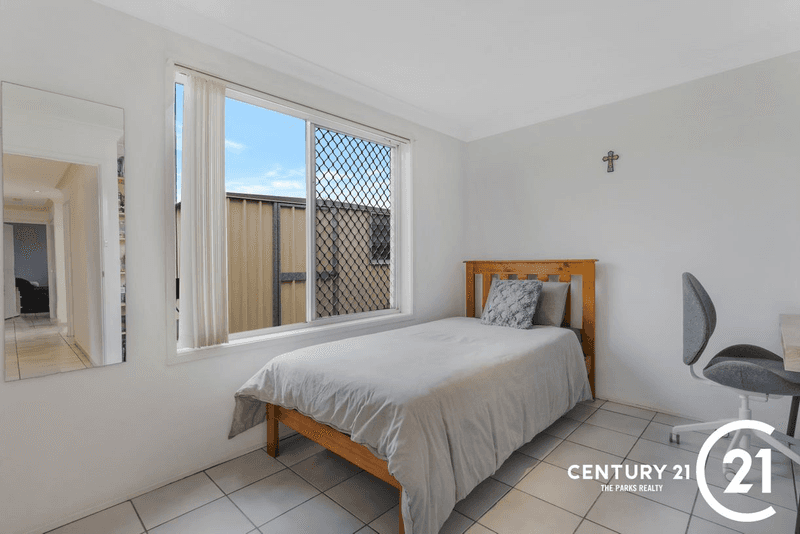 22 Martens Place, Abbotsbury, NSW 2176