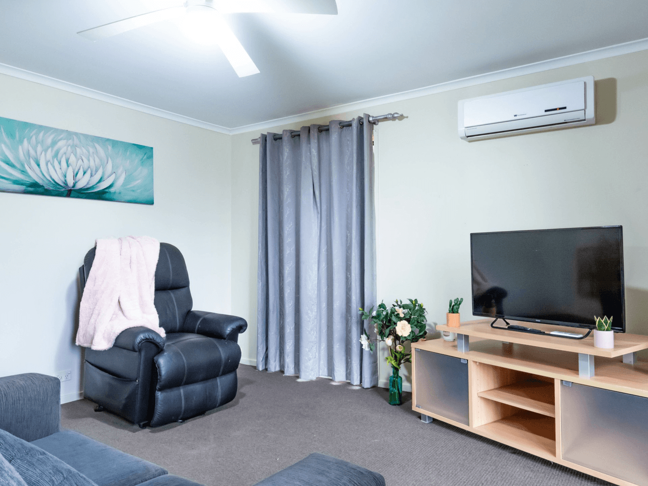 88 Forestwood Street, CRESTMEAD, QLD 4132